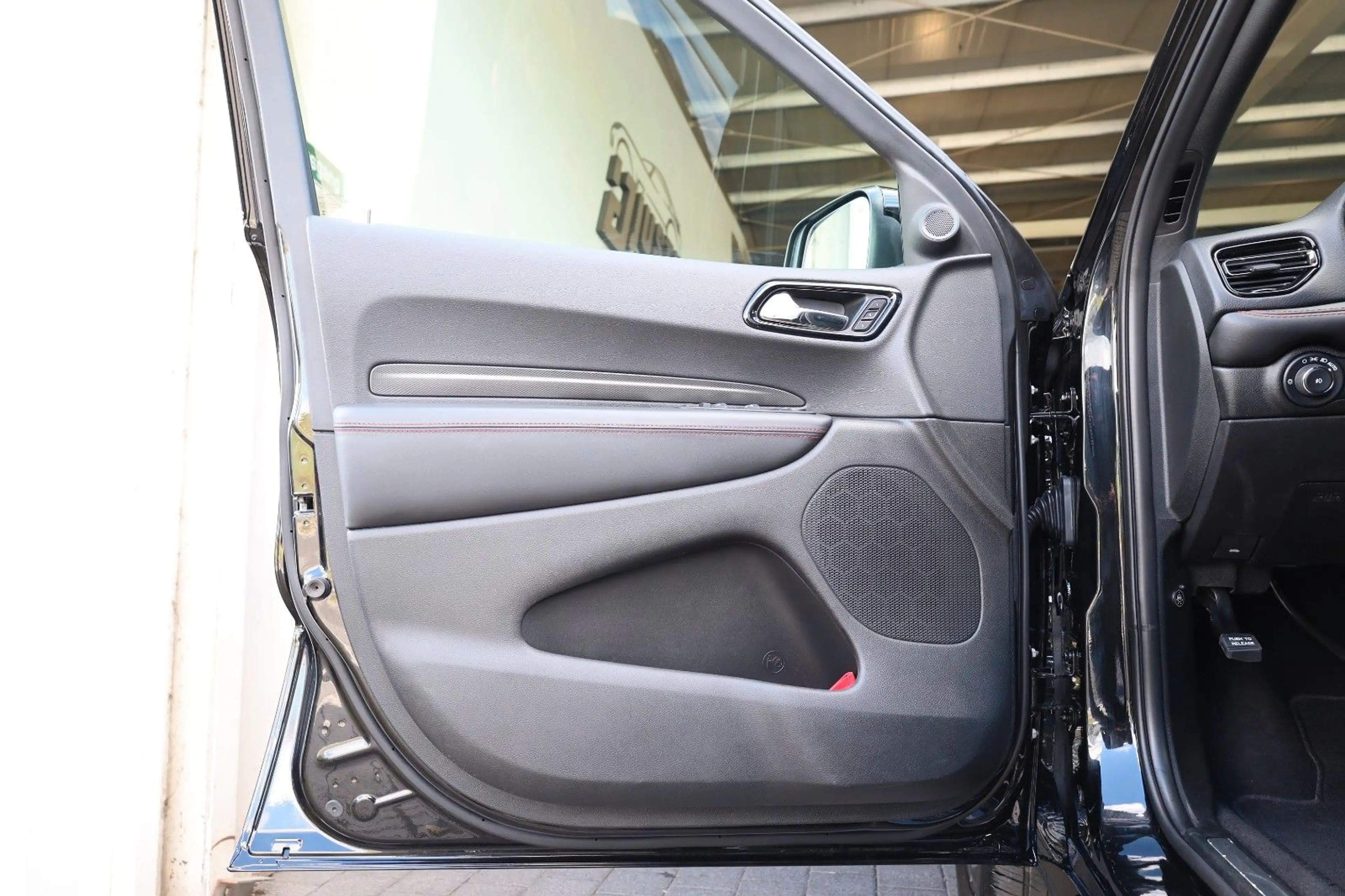 Dodge Durango 5.7 R/T/BRCGAS/AHK/TTW/ACC/4xSHZ/SBL/R20 — photo 9