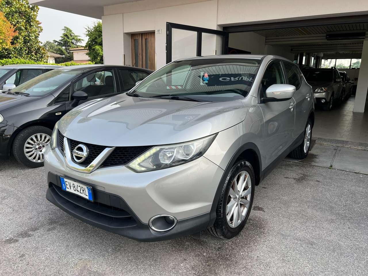 Nissan Qashqai Qashqai 1.5 dci Visia 110cv