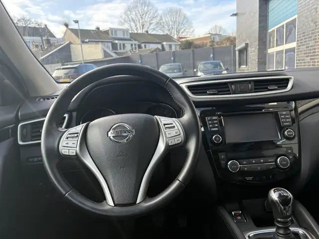 Nissan Qashqai view 2