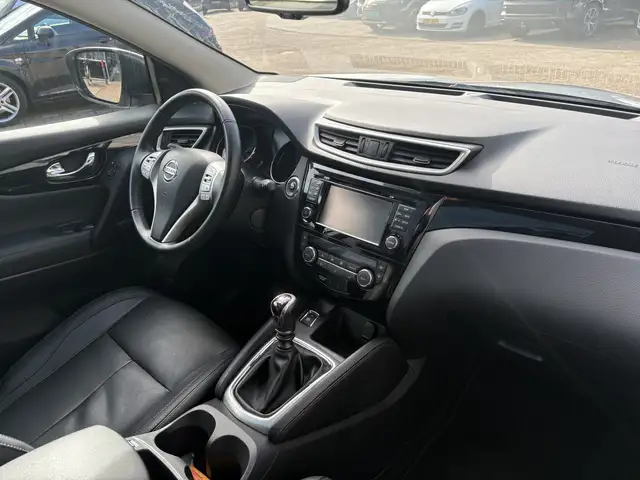 Nissan Qashqai view 14