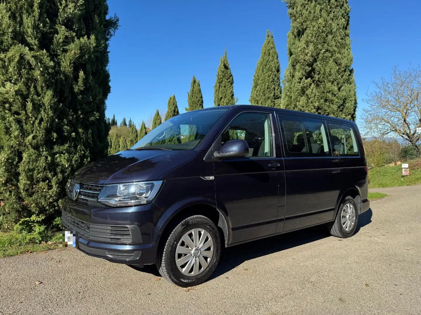 Volkswagen T6 Caravelle 2.0 TDI 150CV 9posti+tagliandi certificati. Blu/Azzurro - 2