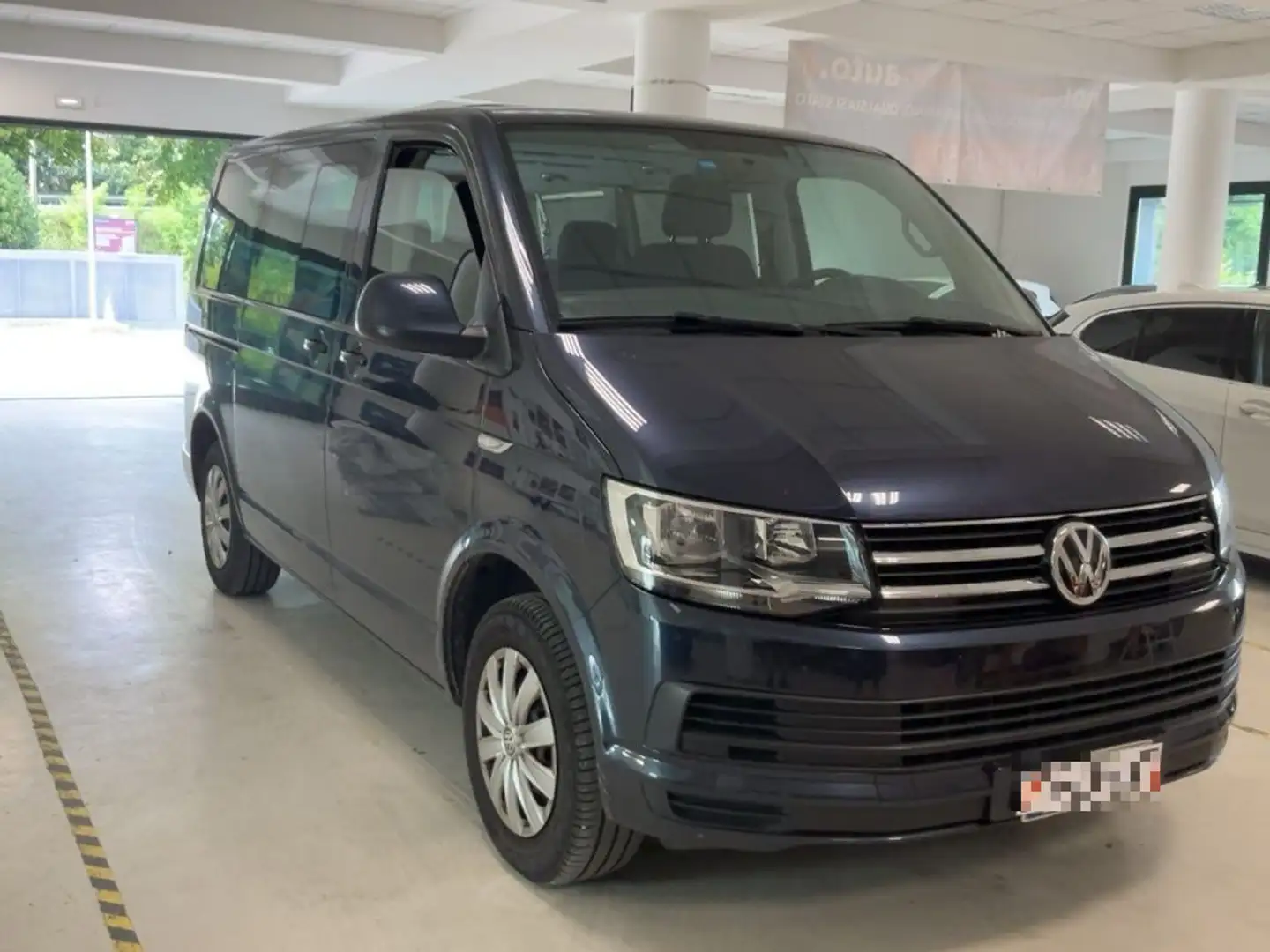 Volkswagen T6 Caravelle 2.0 TDI 150CV 9posti+tagliandi certificati. Bleu - 1
