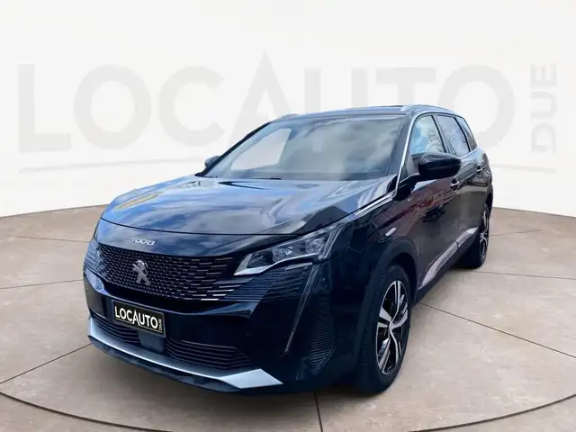 Peugeot 5008 main image
