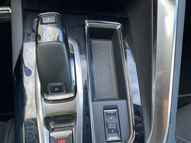 Peugeot 5008 view 11