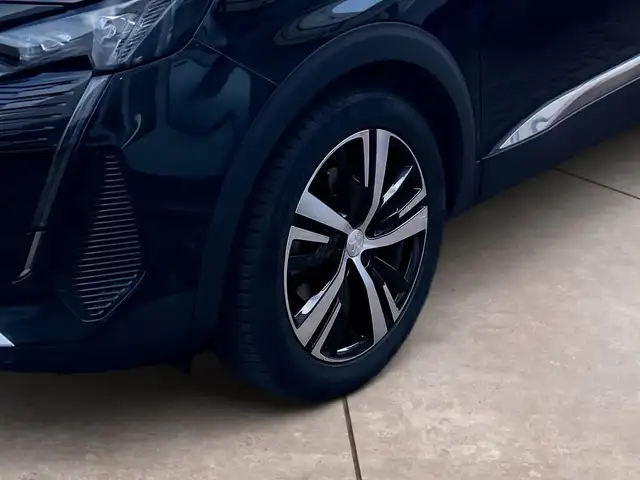 Peugeot 5008 view 14