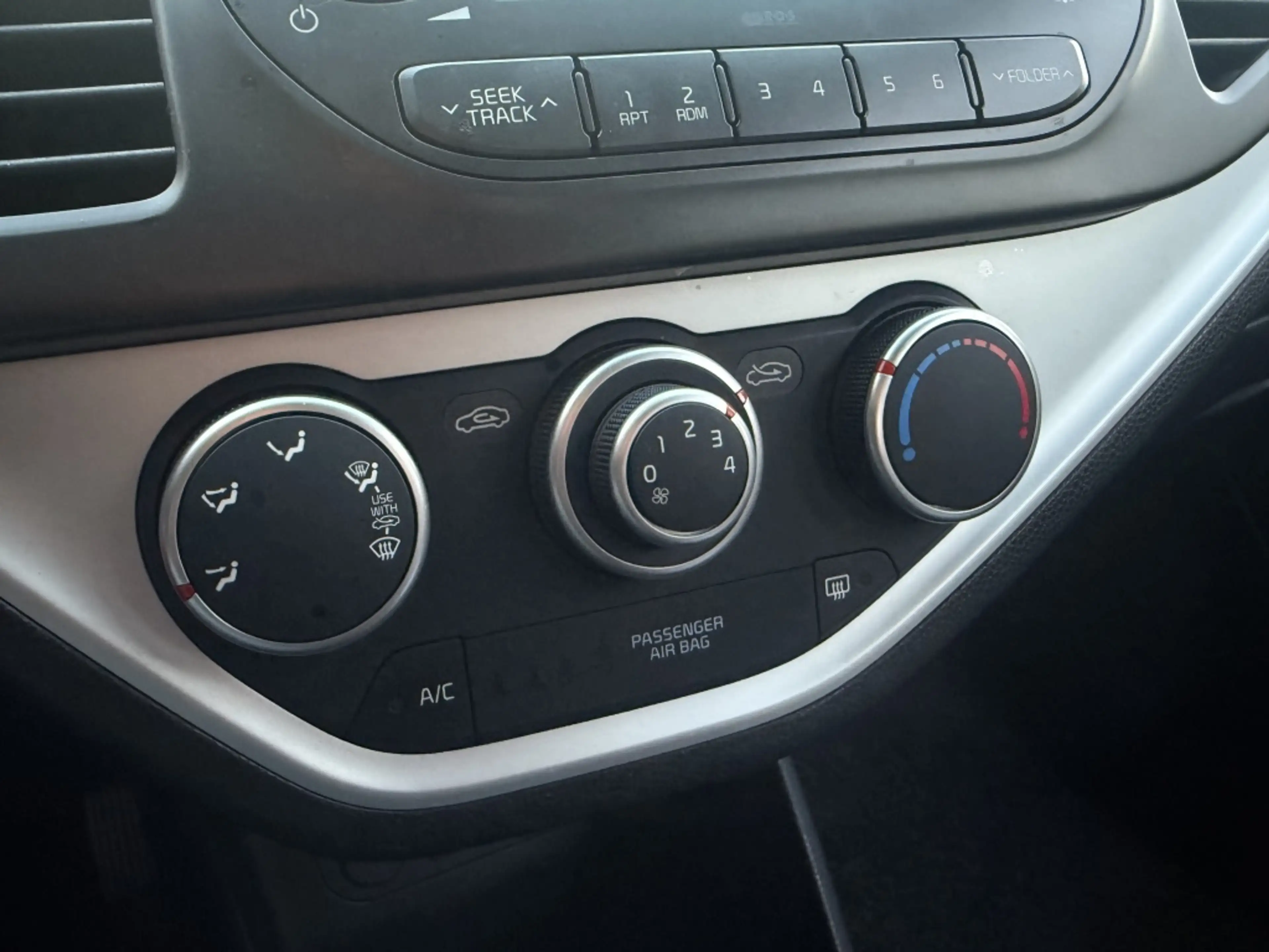 Kia Picanto 1.0 CVVT Ecoline plus — photo 15