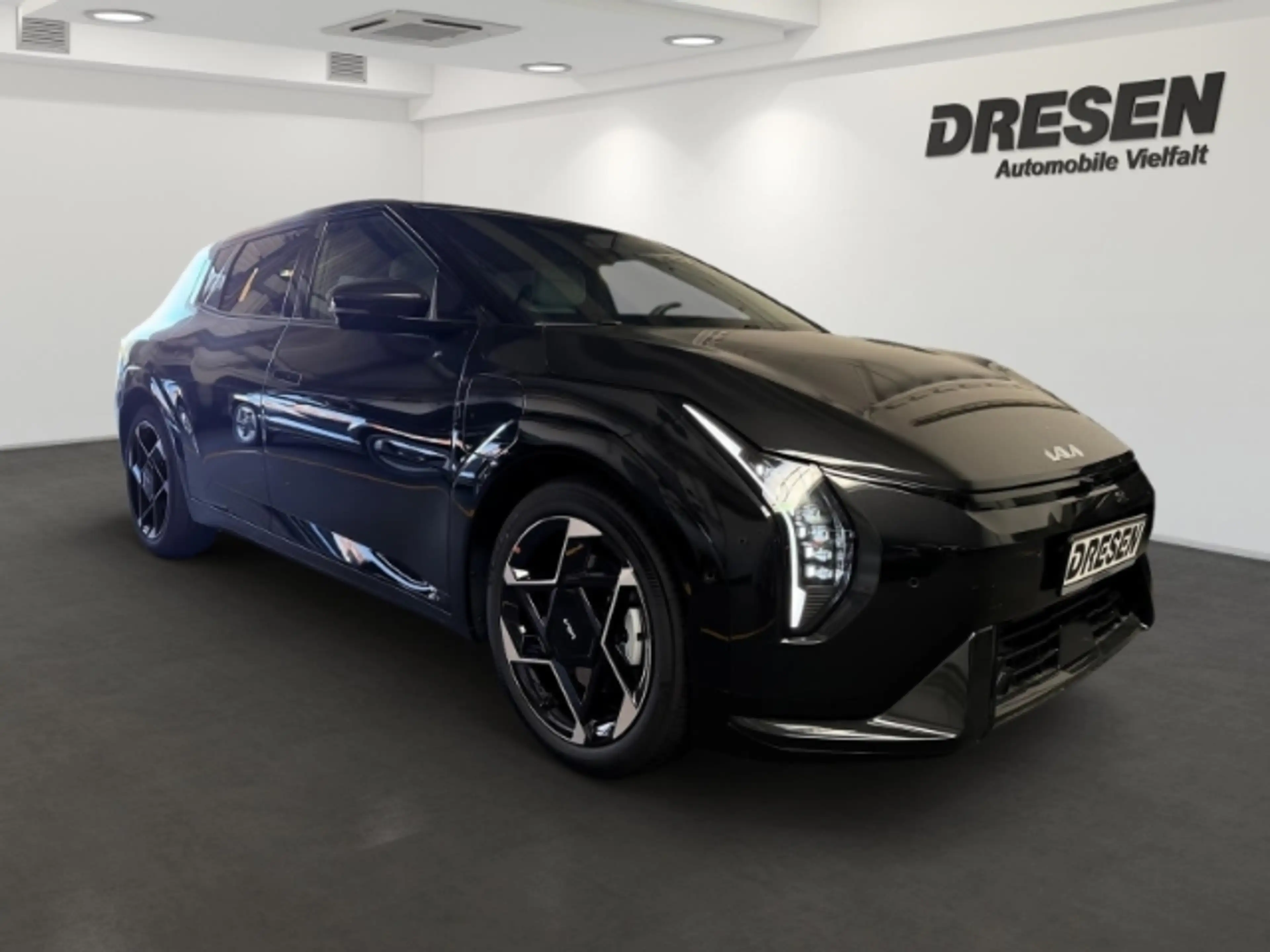 Kia EV4 GT-Line 81 FWD NAVI,CARPLAY,KAMERA,DAB,PDC — photo 2
