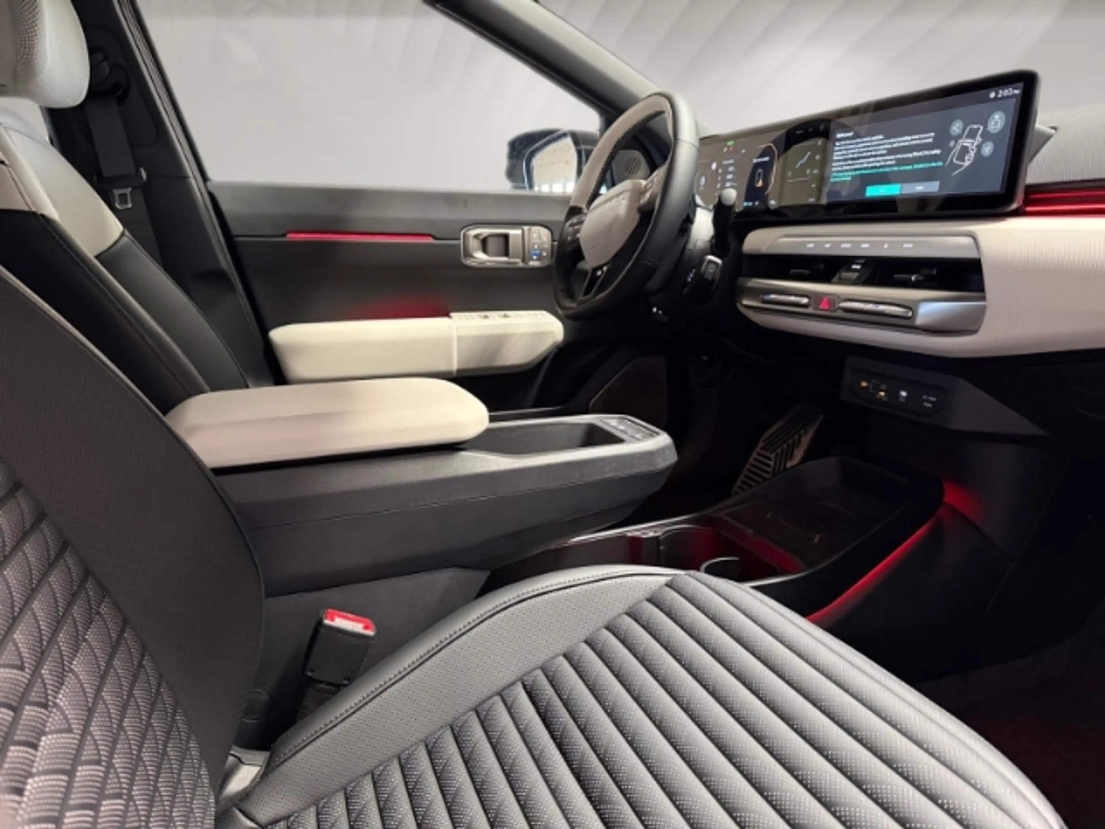 Kia EV4 GT-Line 81 FWD NAVI,CARPLAY,KAMERA,DAB,PDC — photo 14