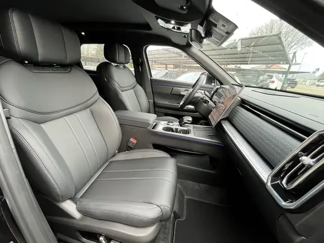 Jaecoo J7 view 13