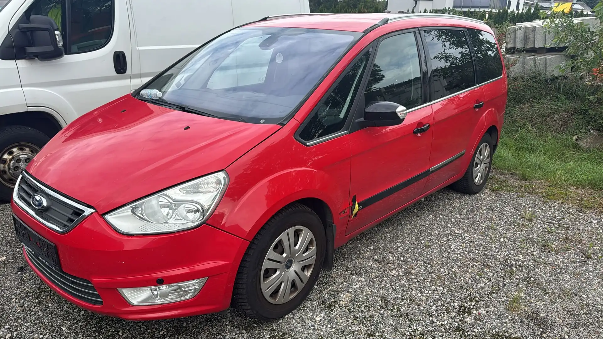 Ford Galaxy GHIA 2,0 D Rot - 1