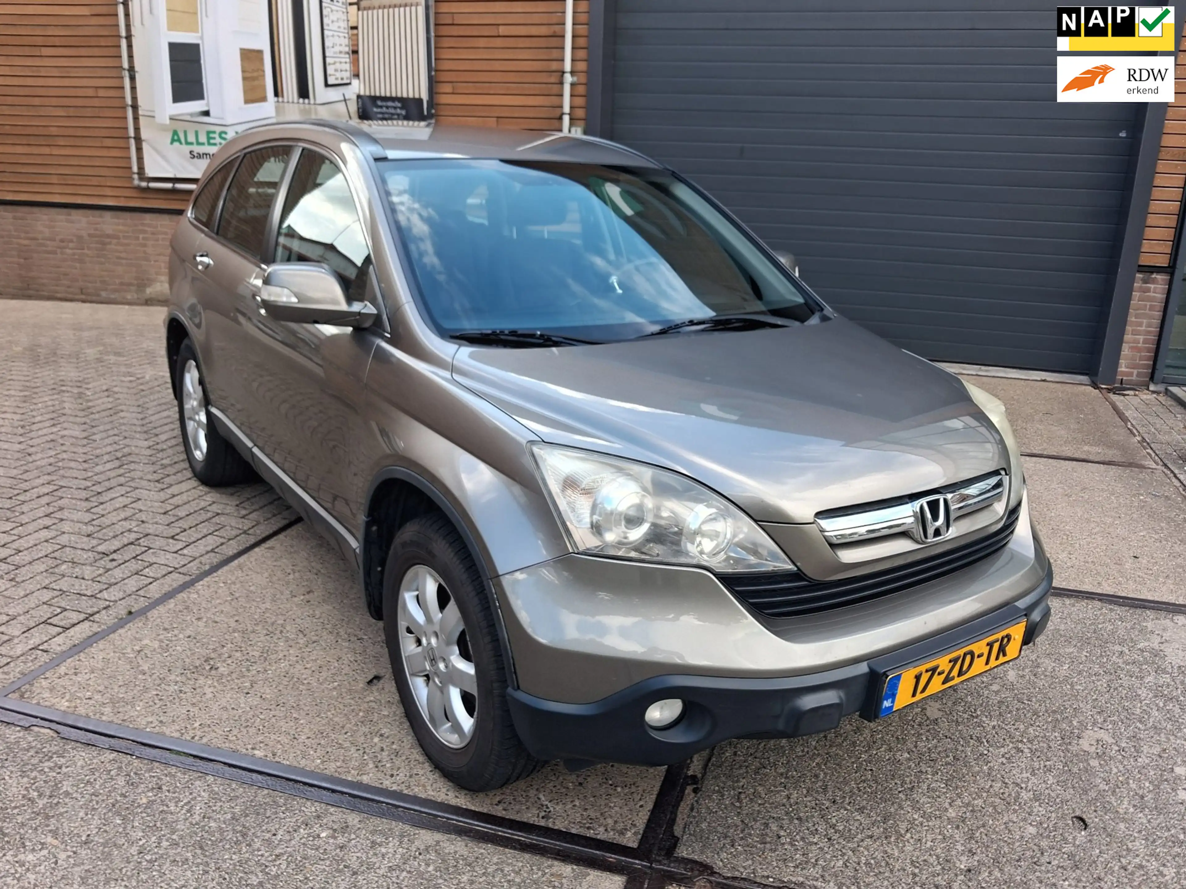 Honda CR-V 2.0i Elegance ((( automaat )))