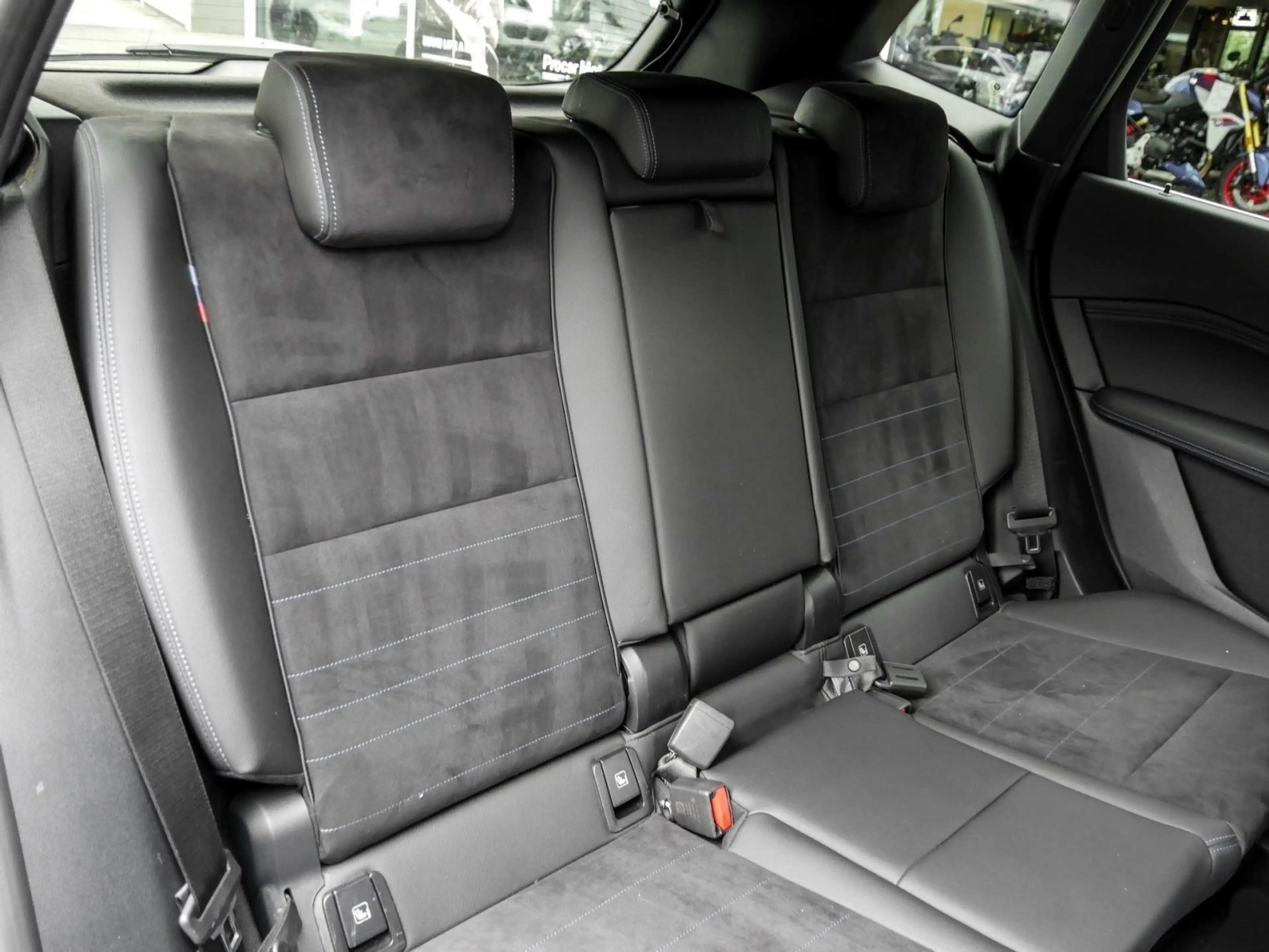 BMW 223 d xDrive M SPORT+AHK+HUD+360° KAMERA+ACC+FERNLICHT — photo 4
