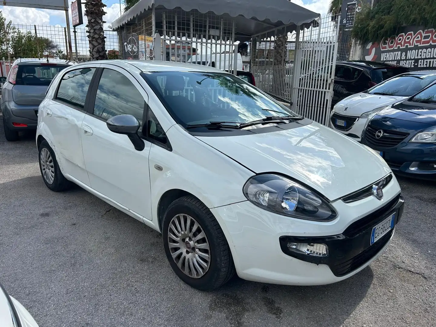 Fiat Punto Evo Punto III 2009 Evo 5p 1.2 Dynamic s Weiß - 1