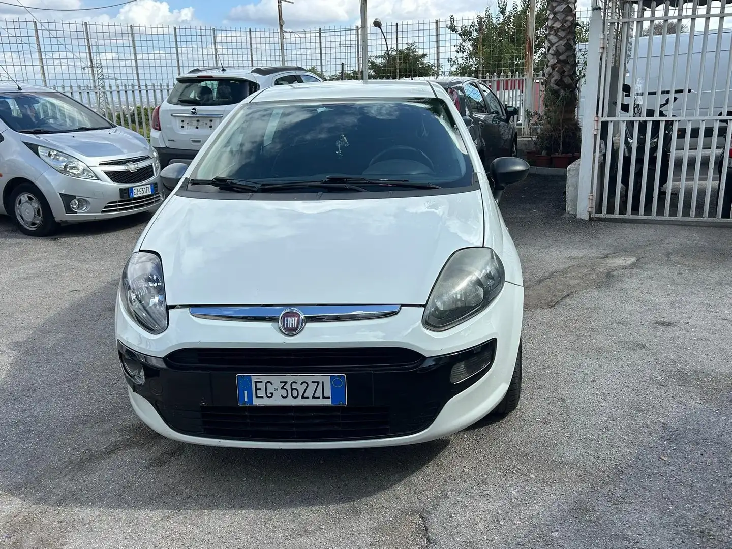Fiat Punto Evo Punto III 2009 Evo 5p 1.2 Dynamic s Weiß - 2