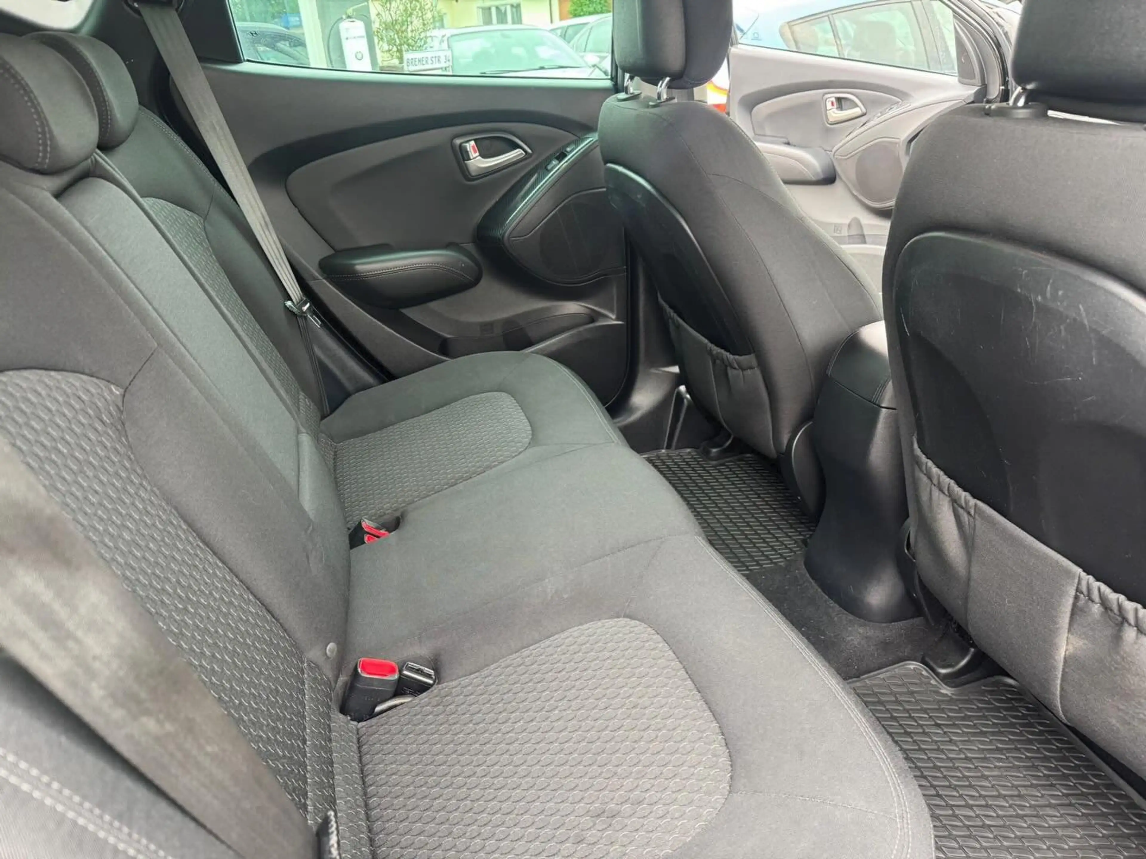Hyundai iX35 5 Star Edition 2WD-AHK — photo 11