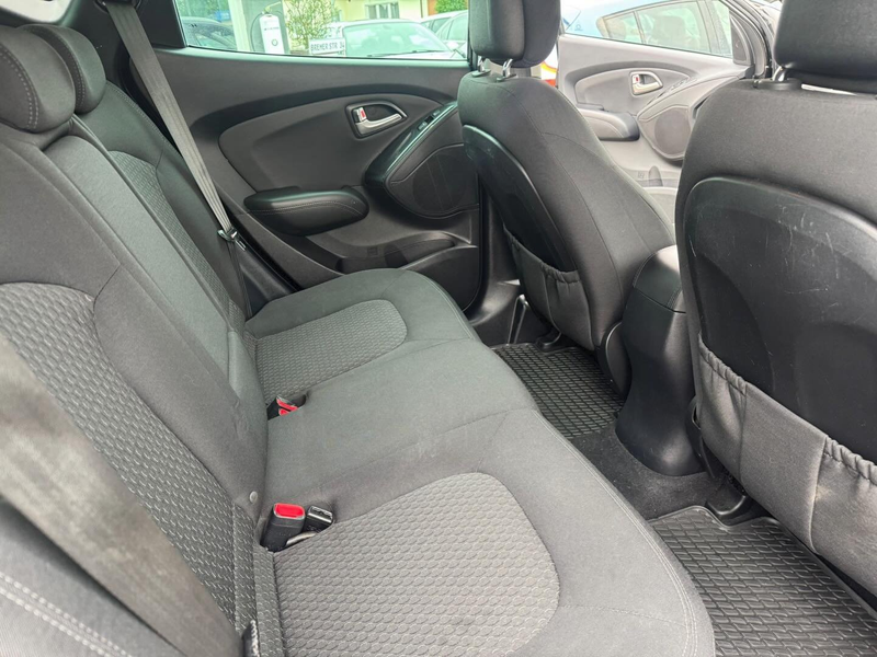 Hyundai iX35 5 Star Edition 2WD-AHK — photo 11