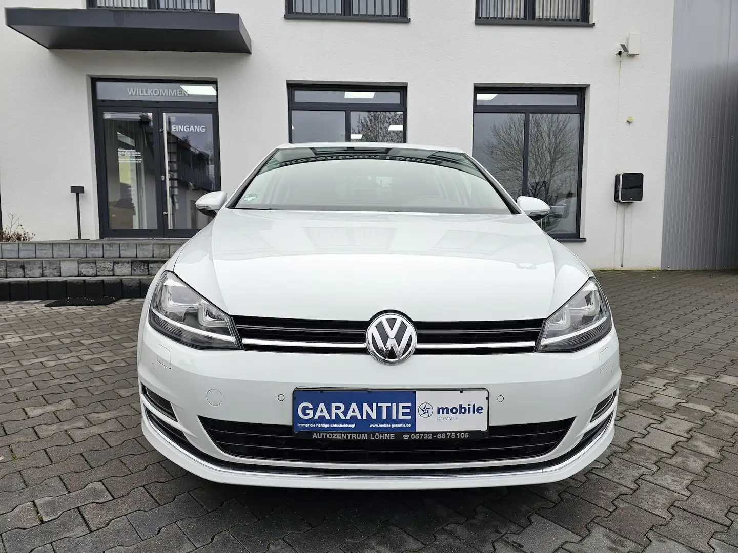 Volkswagen Golf VII 1.4 TSI Highline NAVI AUS 2.HAND Blanc - 2