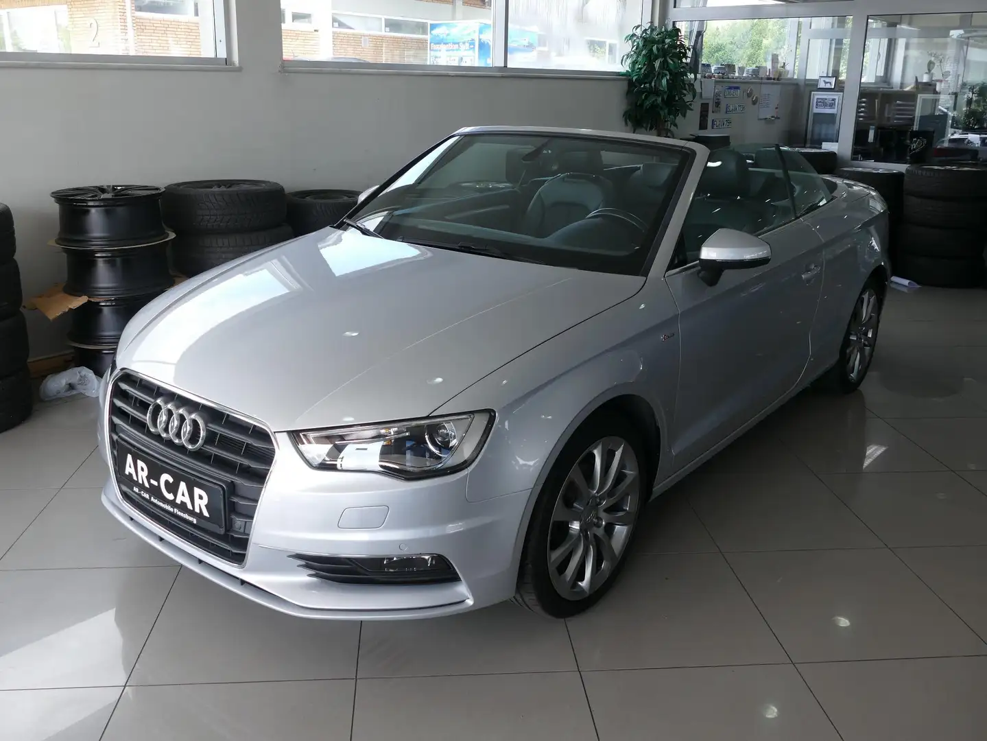 Audi A3 1.4 TFSI Cabrio Ambiente - Klimaautomatik Xenon Te Silber - 1