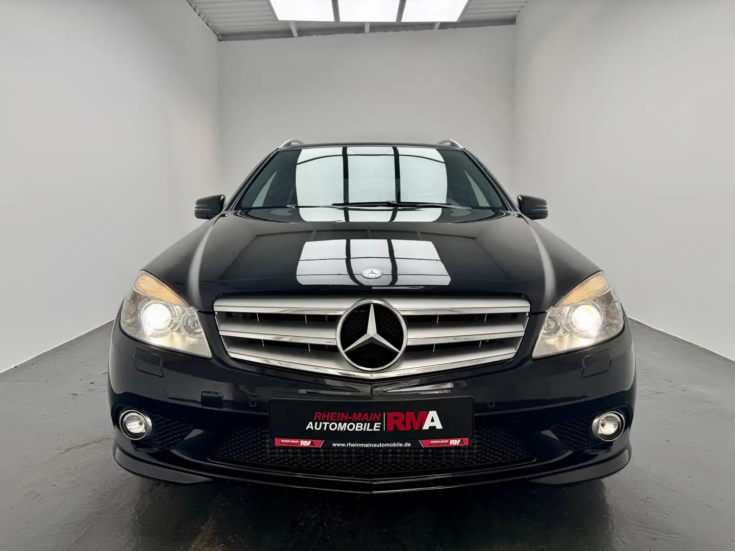 Mercedes-Benz C 250 T CGI BlueEfficiency+AMG+NAVI+KLIMA+SHZ+ crna - 2