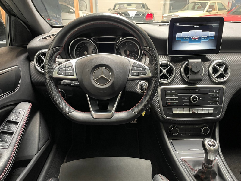 Mercedes-Benz A 180 Ambition — photo 11