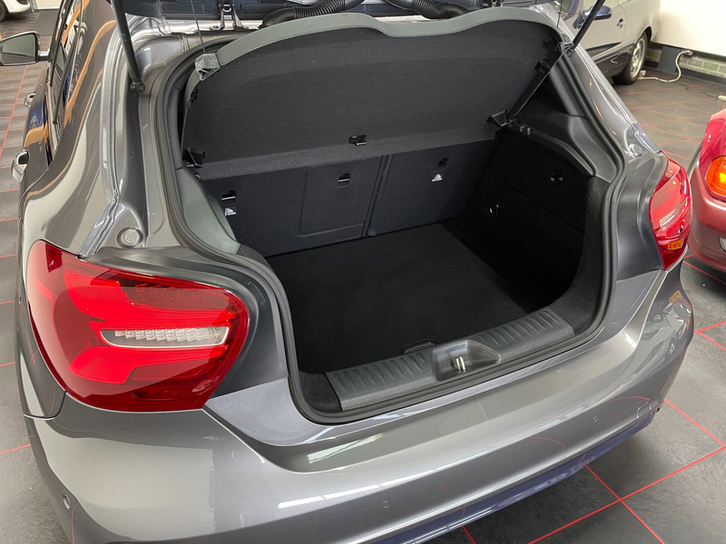 Mercedes-Benz A 180 Ambition — photo 5