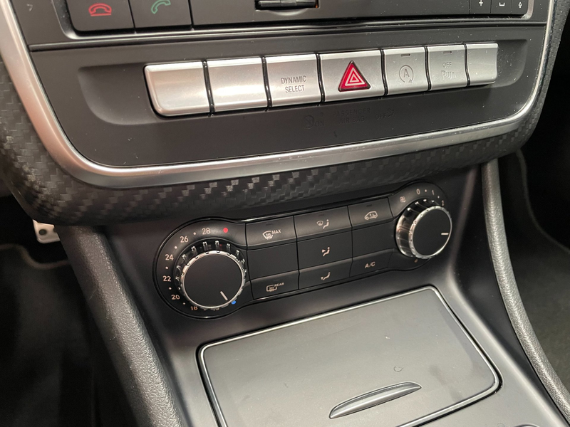 Mercedes-Benz A 180 Ambition — photo 26