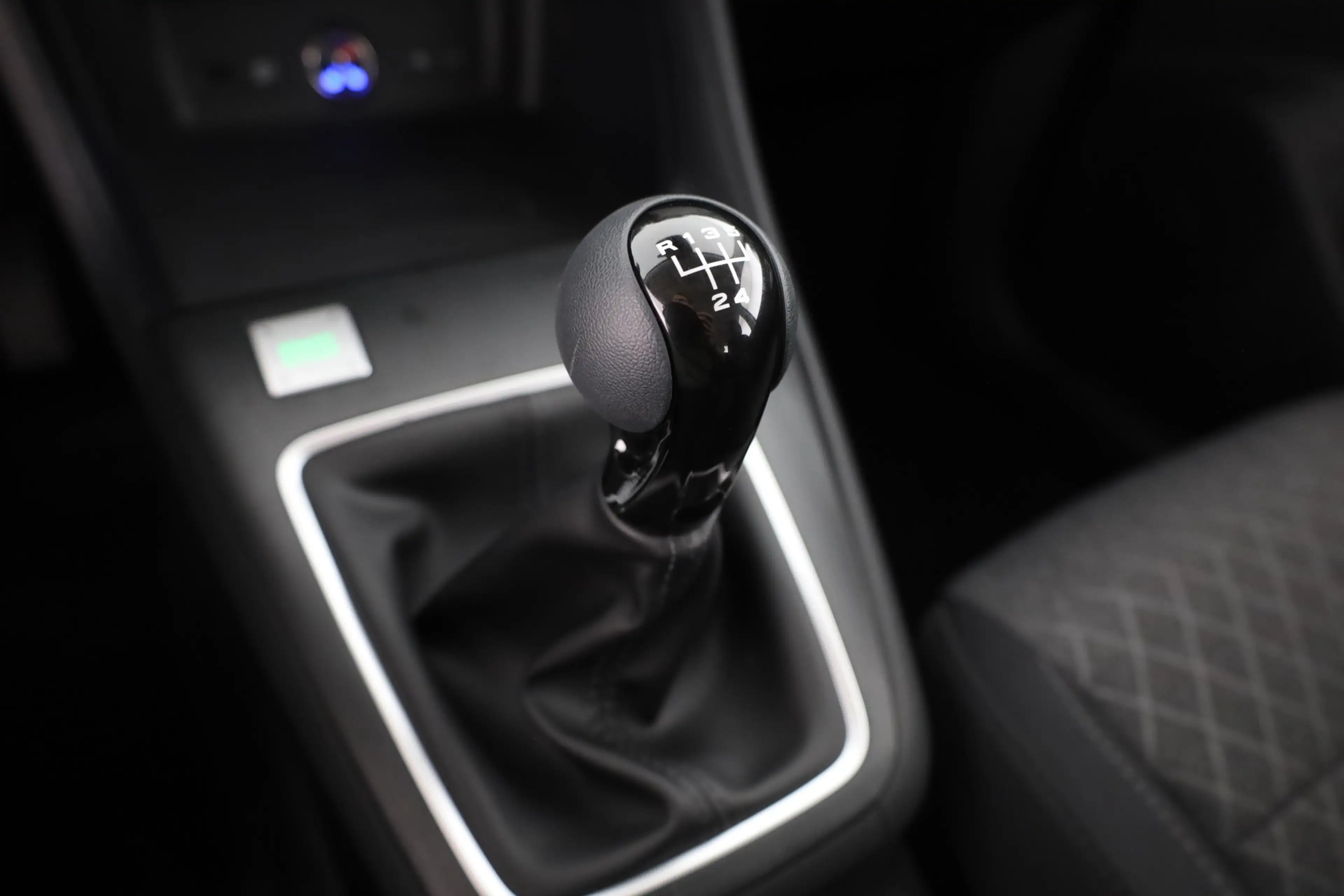 MG ZS 1.5 VTi-Tech Standard Navi Kamera Tempomat — photo 13