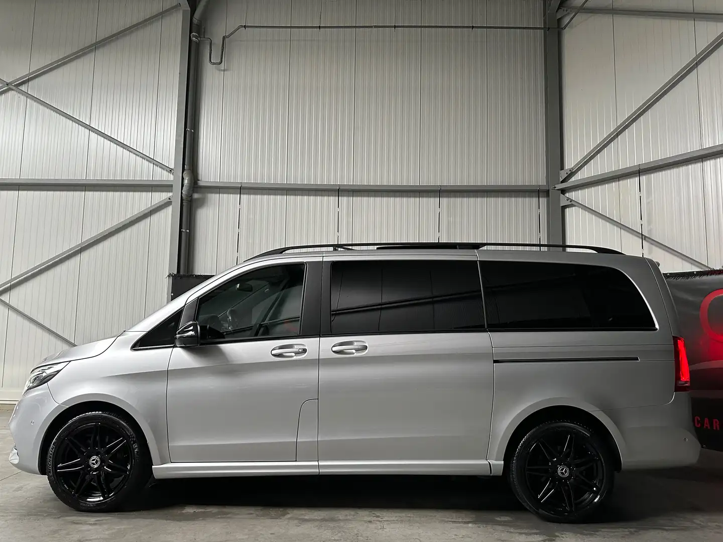 Mercedes-Benz V 300 /AMG/LICHTE V/BURMESTER/LUCHT V/PANO/LED/FRIGO/360 Grau - 2