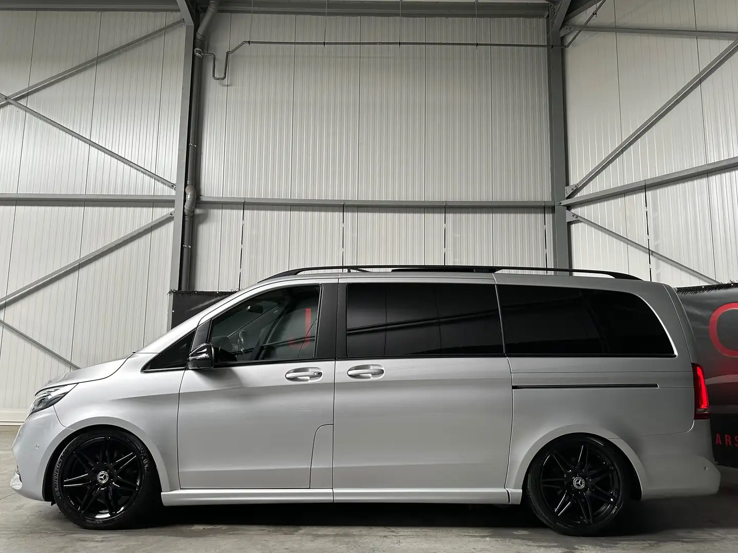Mercedes-Benz V 300 /AMG/LICHTE V/BURMESTER/LUCHT V/PANO/LED/FRIGO/360 Grau - 1