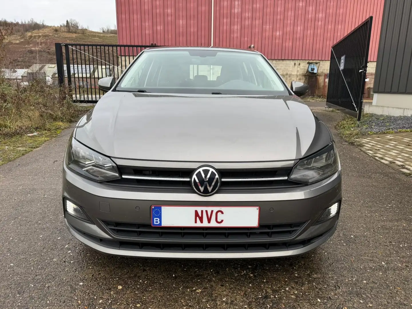 Volkswagen Polo 95CV DSG Automatique GPS-Carplay-Sièges chauff Grijs - 2