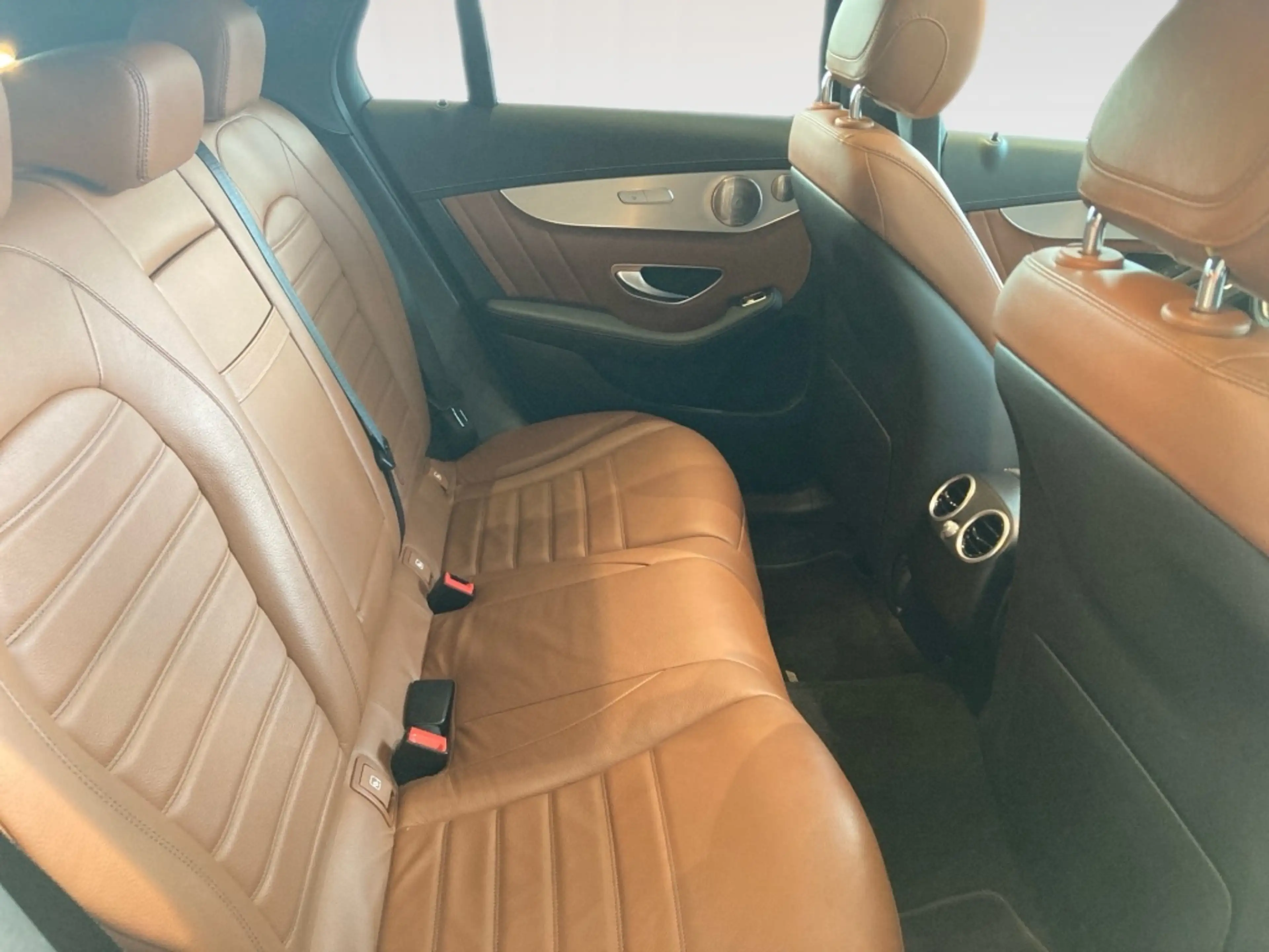 Mercedes-Benz GLC 43 AMG 4M SD+AHK+MULTBEAM+Burmest+MBUX+360°K — photo 9
