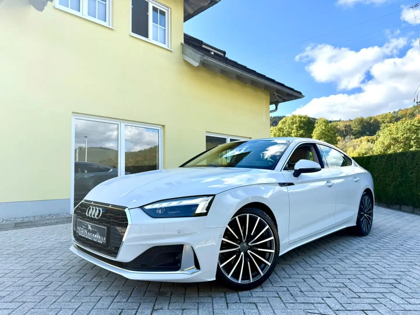 Audi A5 Sportback 40 g-tron Matrix-B&O-HuD-Massage Weiß - 2