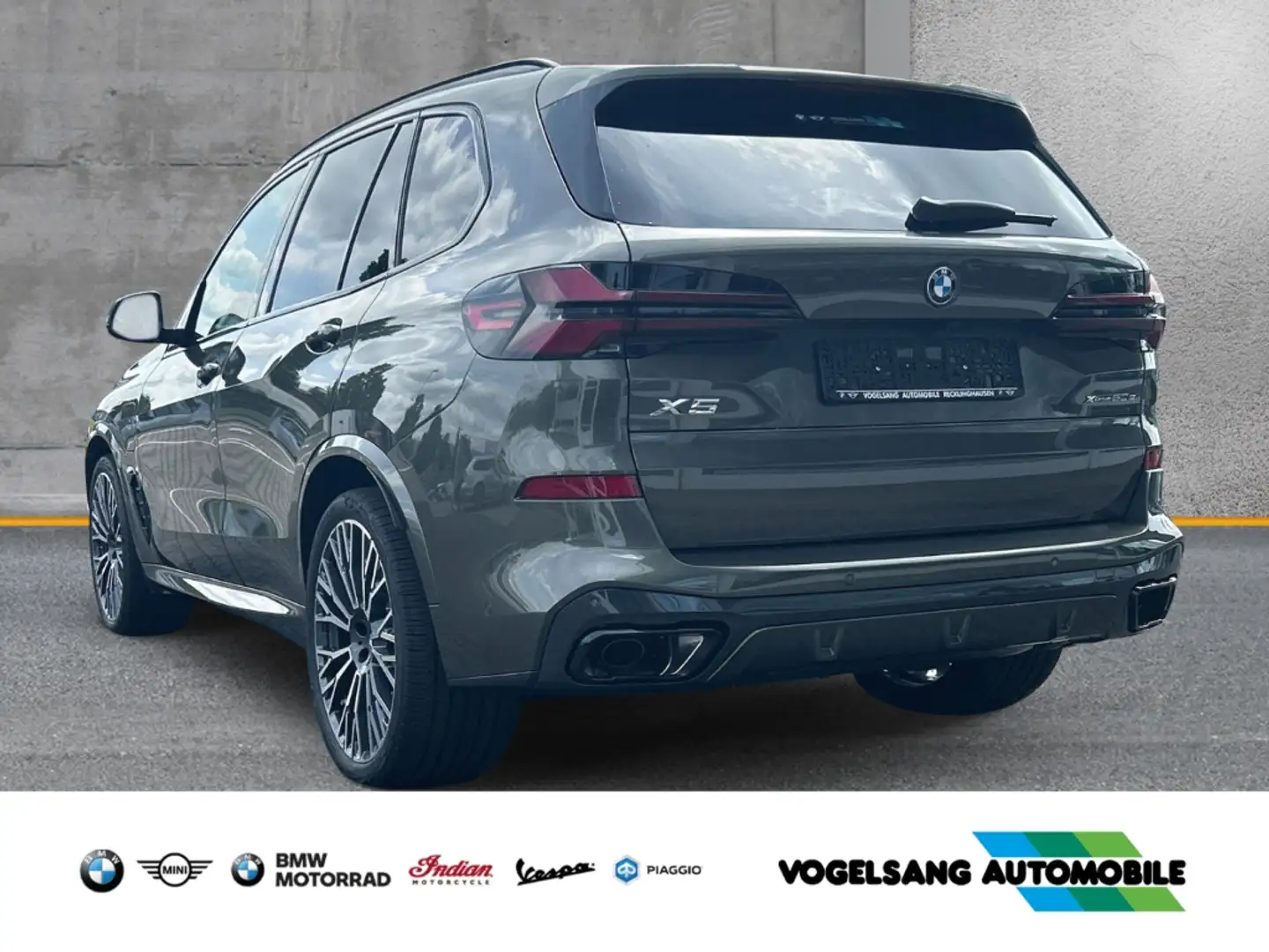 BMW X5 50 e M Sport 50e EU6e 50e Sportpaket HUD Luftfeder Gris - 2
