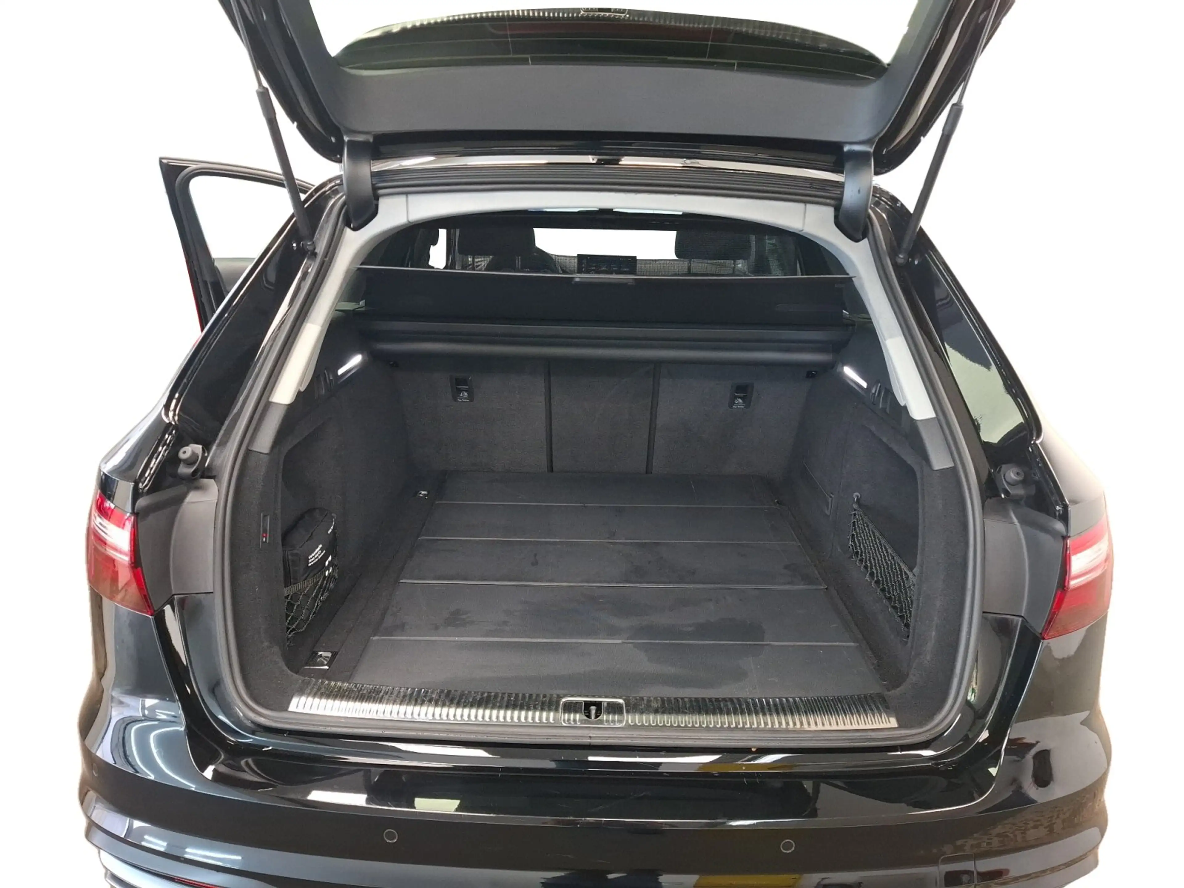 Audi A4 Avant 35 TDI AHK Pano ACC CarPlay RFK — photo 15