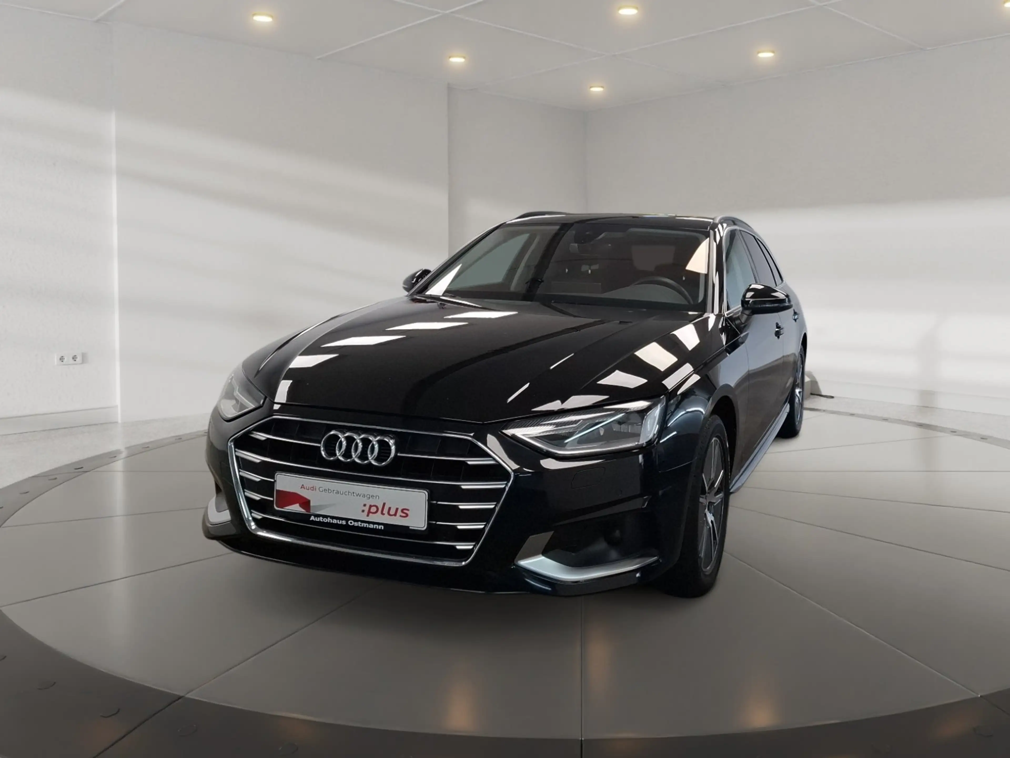 Audi A4 Avant 35 TDI AHK Pano ACC CarPlay RFK