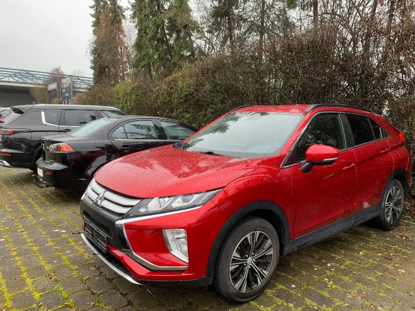 Mitsubishi Eclipse Cross Active 1.5 T-MIVEC 2WD 6-Gang Rouge - 1