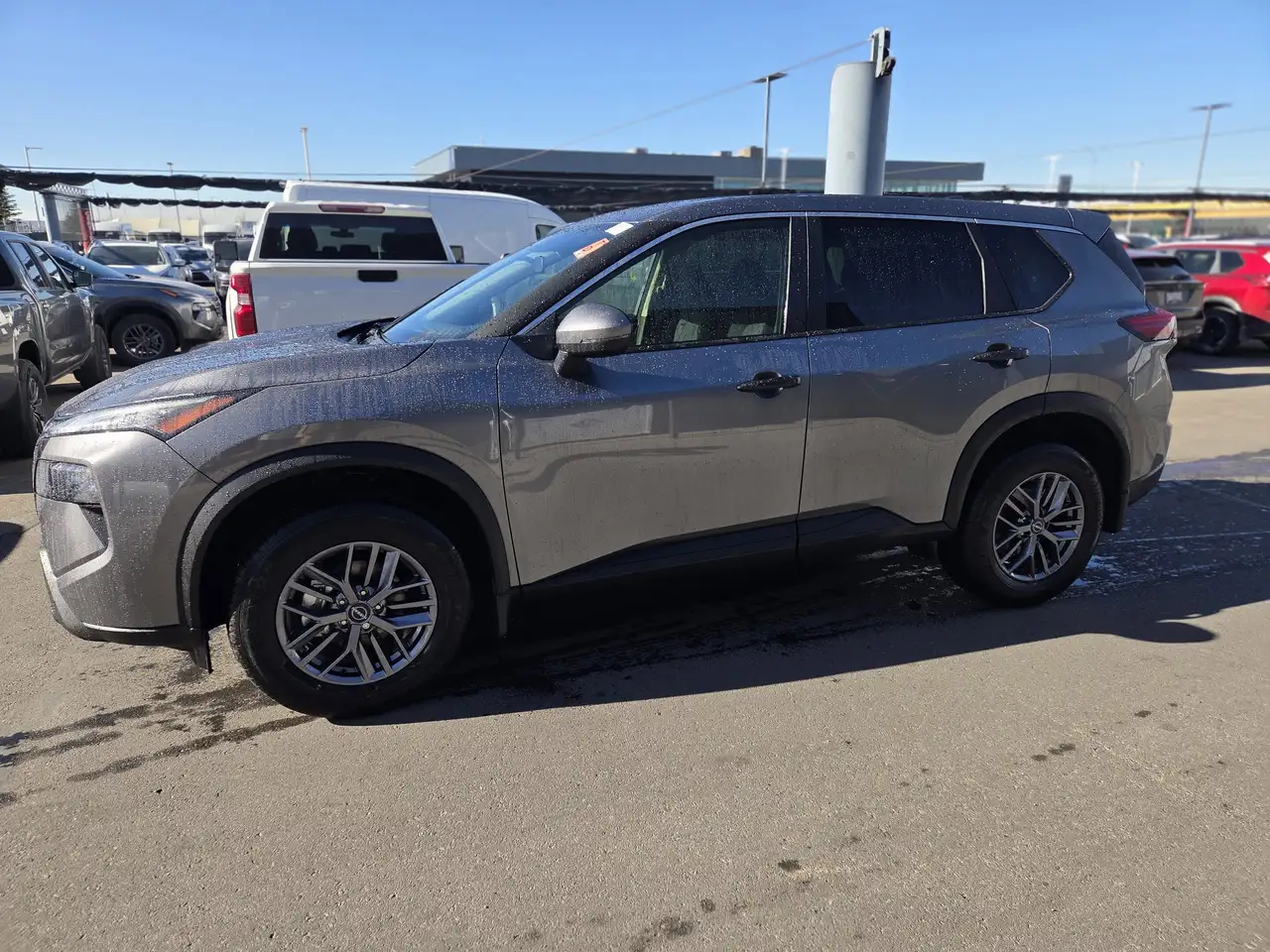 Nissan Rogue снимка Nissan Rogue