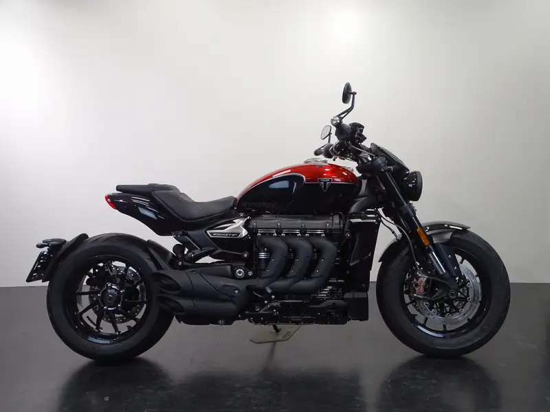Triumph ROCKET III STORM