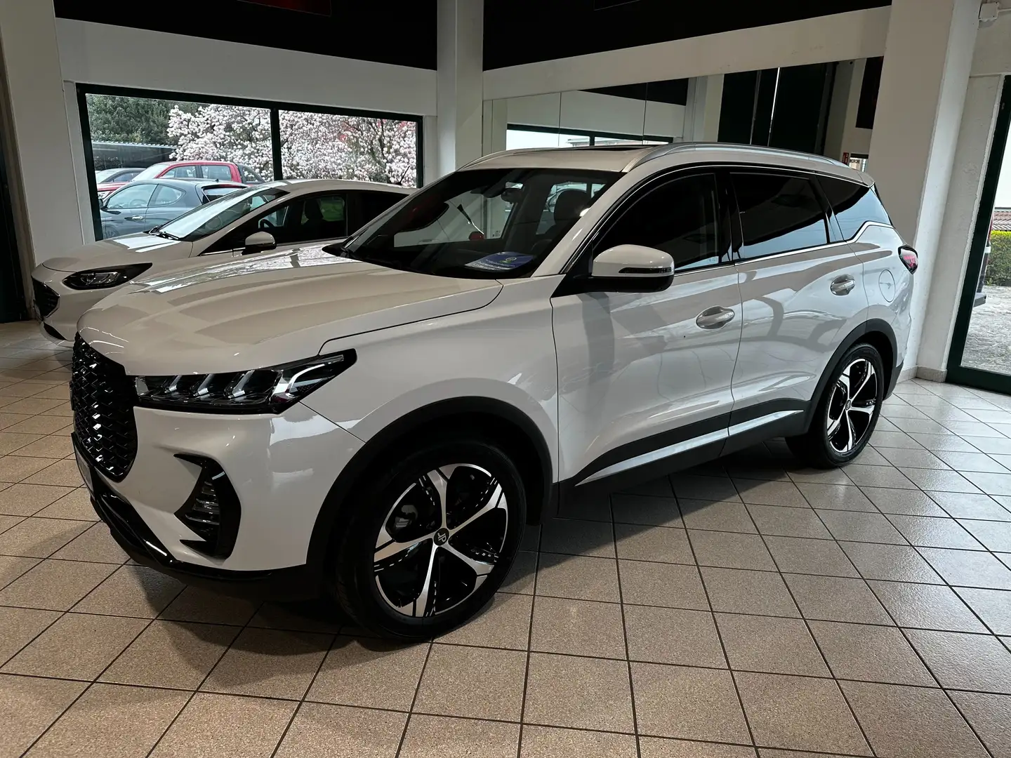 DR Automobiles DR6 dr 6.0 1.5 turbo Gpl 149cv cvt Weiß - 2