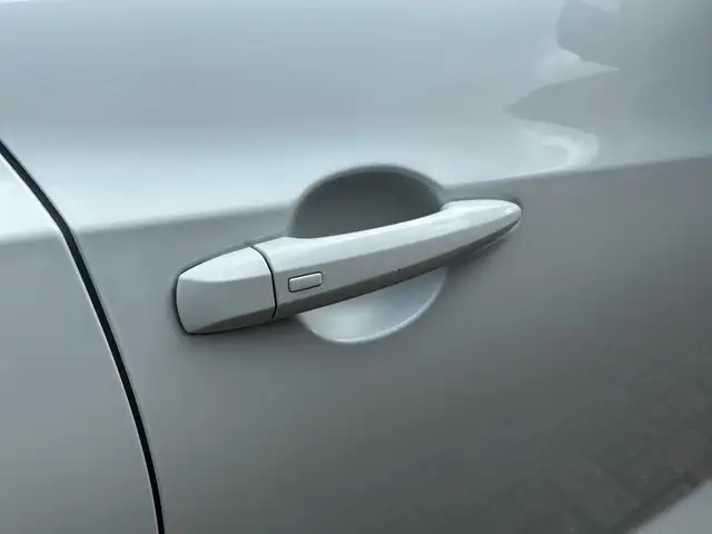 Nissan Juke view 9