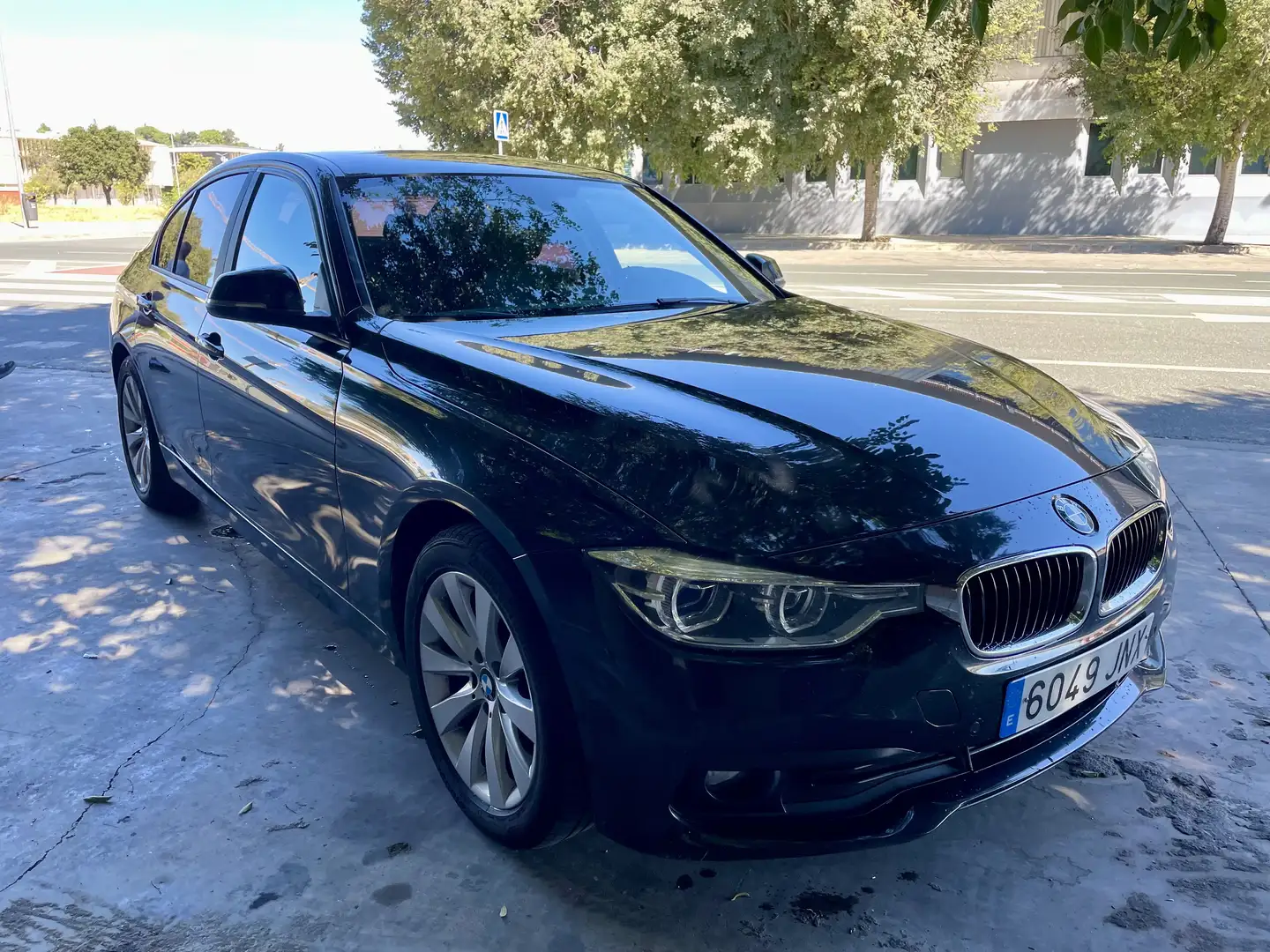 BMW 318 318d - 2