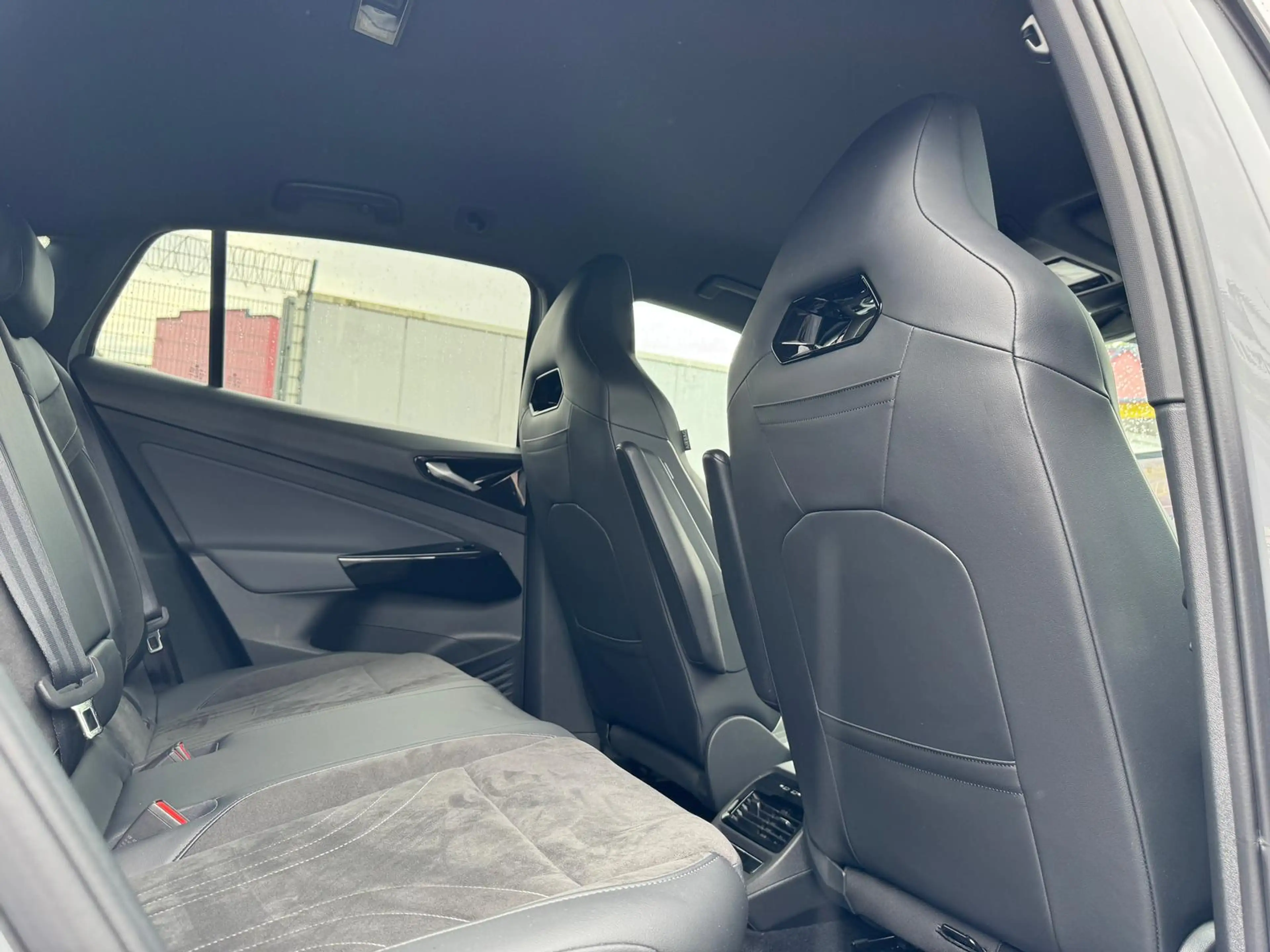 Volkswagen ID.5 Pro Performance ACC AHK IQ.LIGHT 360° 20Z — photo 15