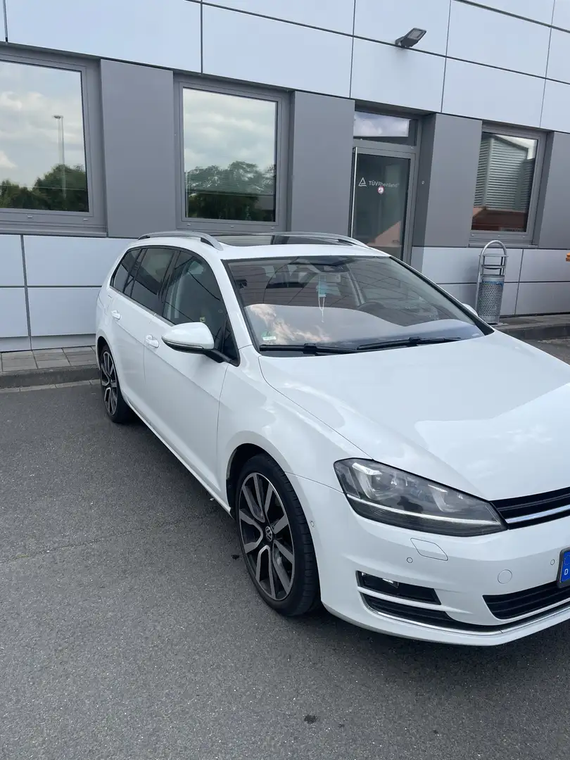Volkswagen Golf Variant 2.0 TDI BlueMotion Technology DSG Highline - 2