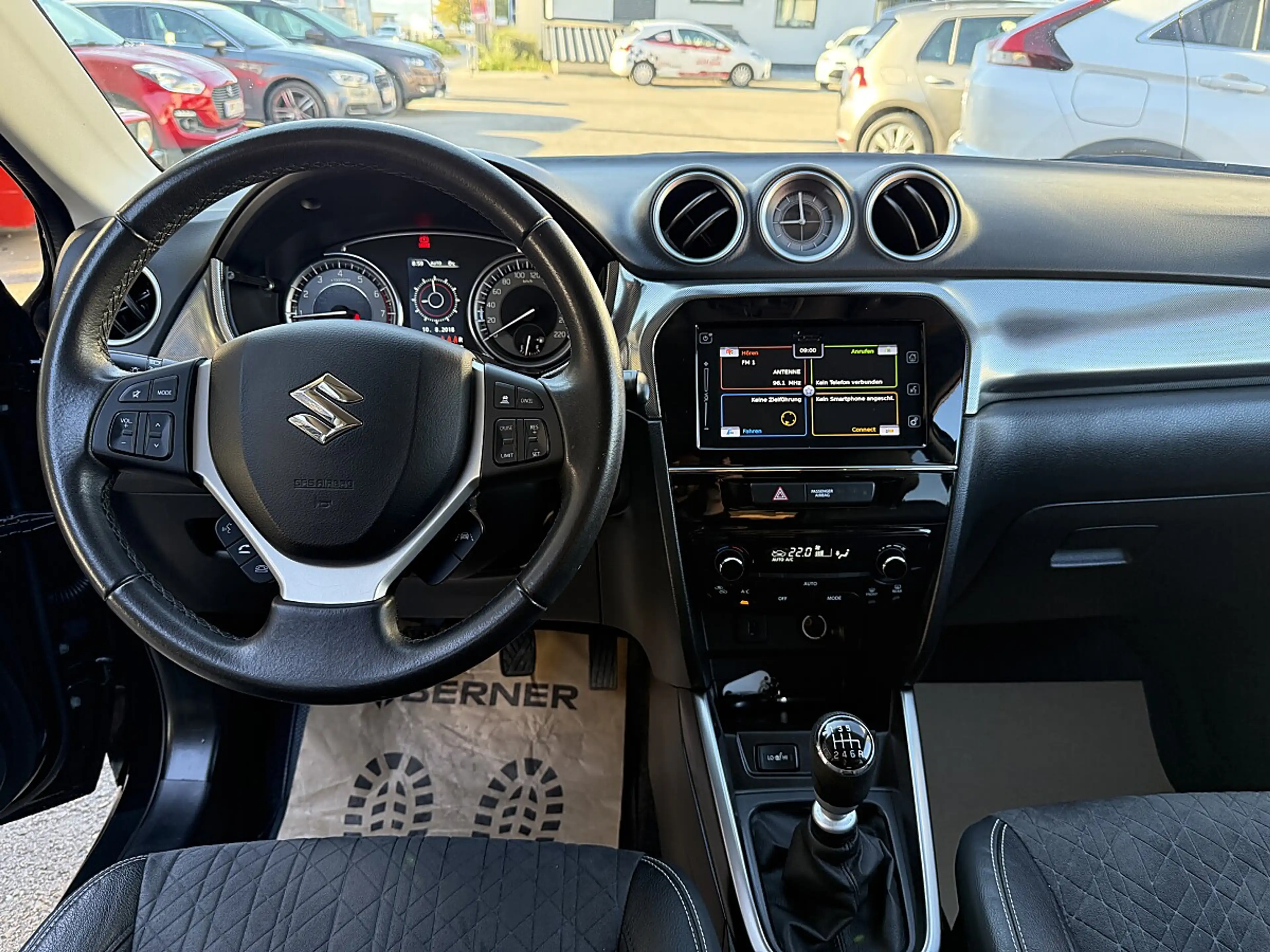 Suzuki Vitara 1,4 DITC ALLGRIP flash — photo 12