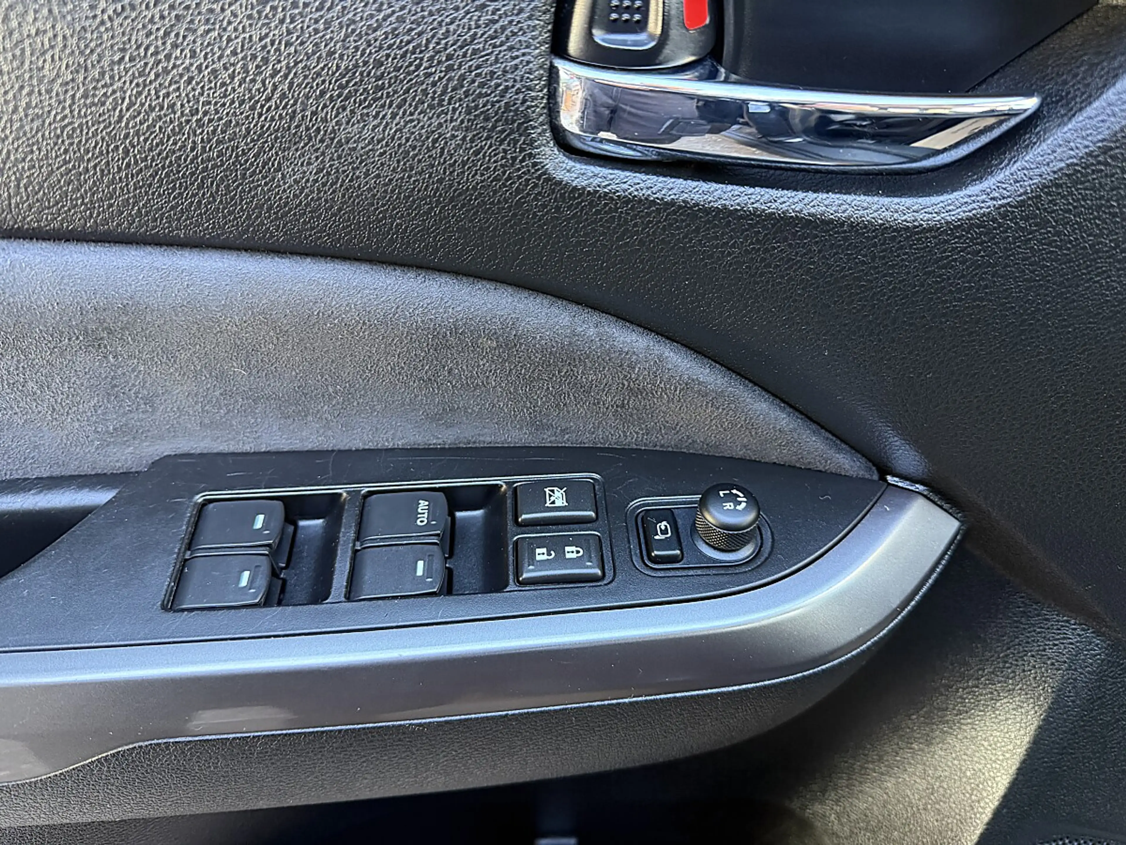 Suzuki Vitara 1,4 DITC ALLGRIP flash — photo 10