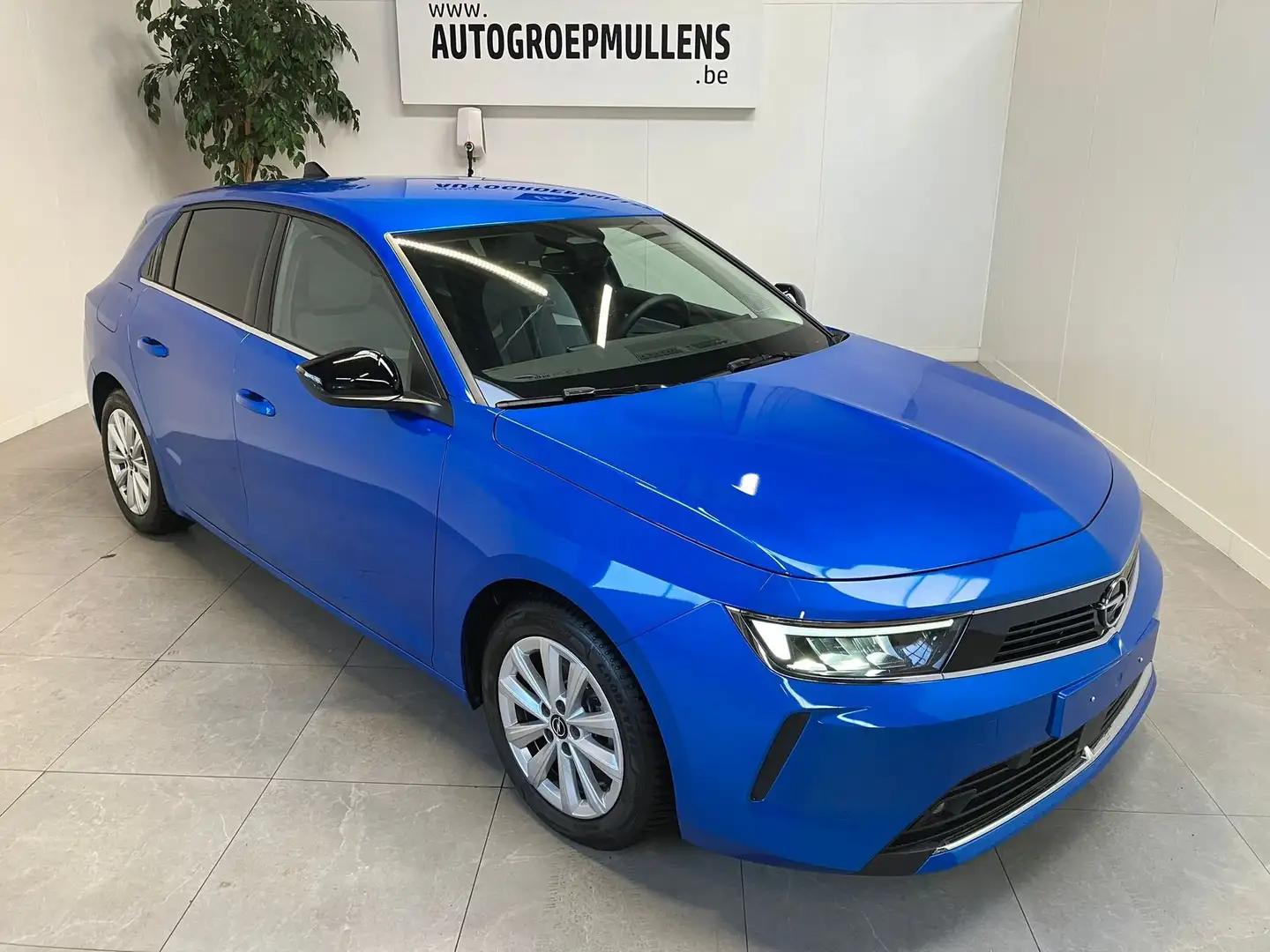 Opel Astra Turbo Start/Stop Elegance - 2
