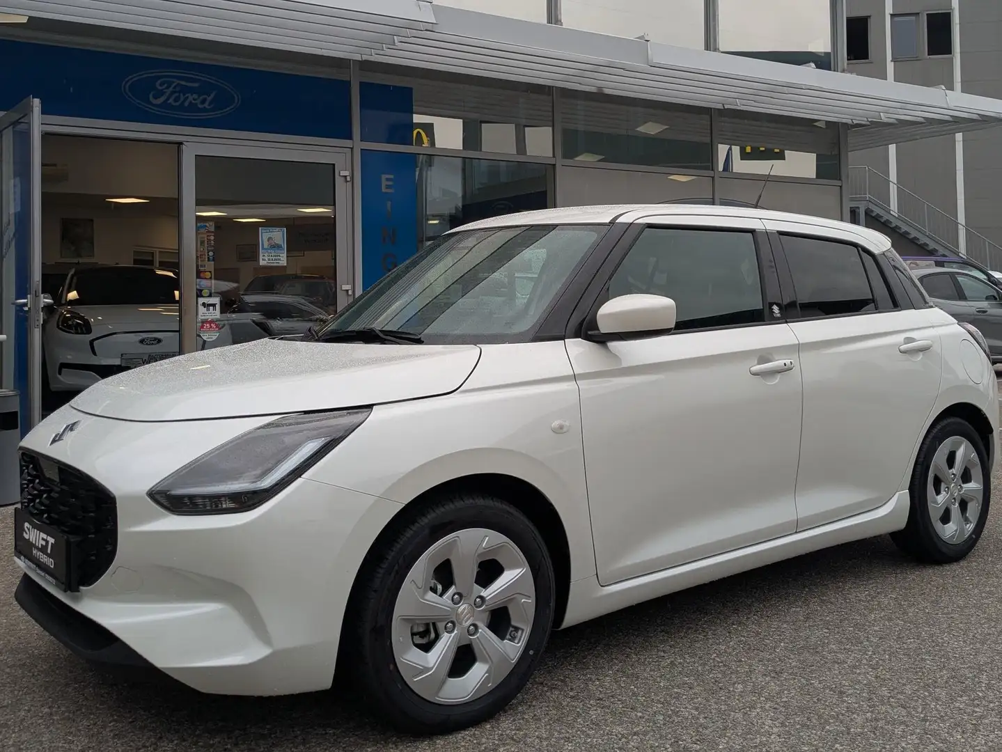 Suzuki Swift 1.2 Hybrid Shine  SNOWFOX AKTION Weiß - 1
