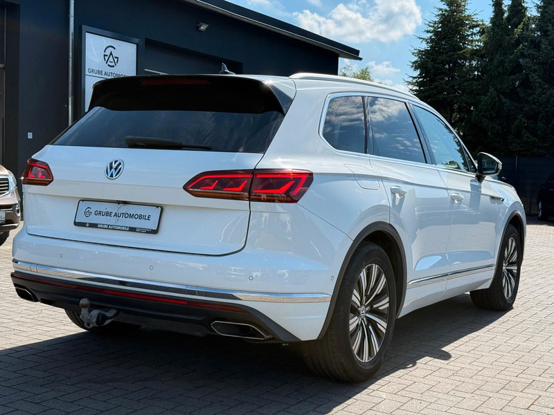 Volkswagen Touareg Atmosphere Innovision 4M AHK*PANO*LUFT* — photo 8