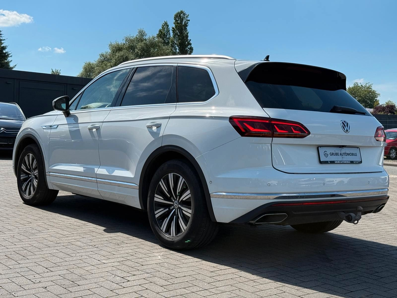 Volkswagen Touareg Atmosphere Innovision 4M AHK*PANO*LUFT* — photo 9