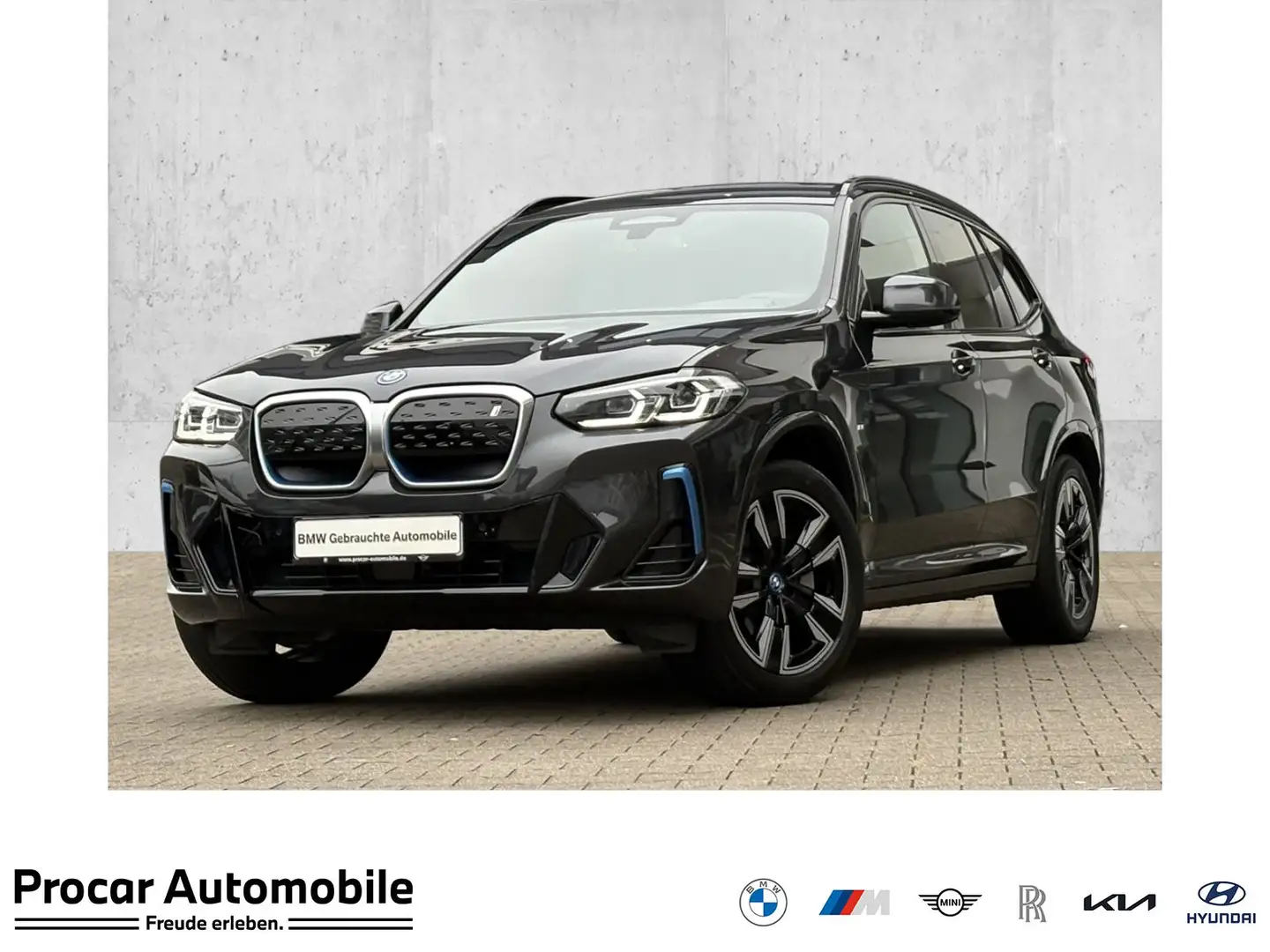 BMW iX3 AdapLED Pano AHK PA DA Prof ACC Shz Grau - 1